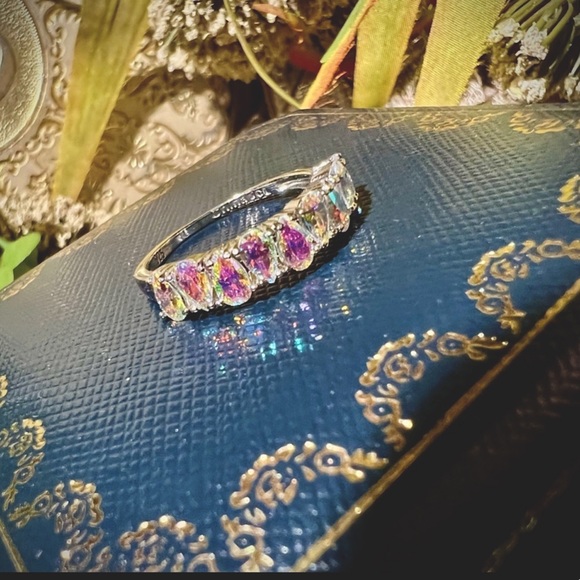 Beautiful Aurora Borealis pear cut unique band style ring 14K White Gold & 925 - Picture 3 of 13